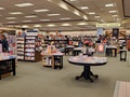 Barnes & Noble